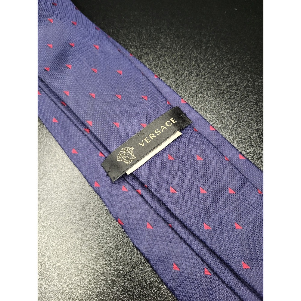 Versace Men's Necktie Purple Geometric Silk 3.75" x 58" Excellent